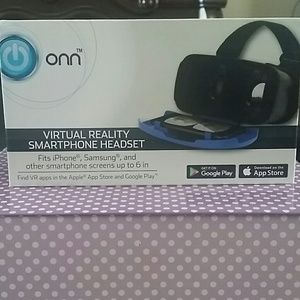 Virtual Reality Smartphone Headset